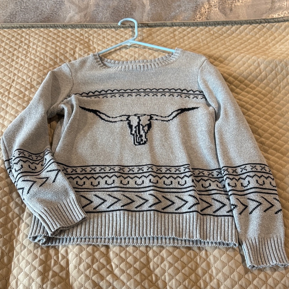 Stylish Gray Patterned Women's Sweater